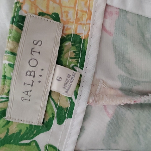 Talbots Tropical Palm Print Shorts Size 6 - Picture 4 of 7